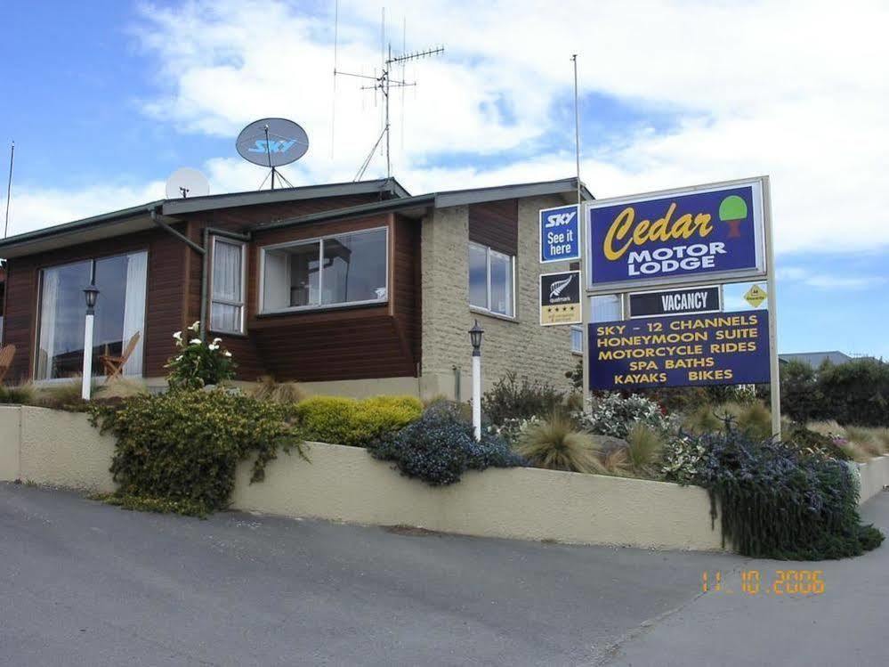 Cedar Lodge Motel Timaru Exterior photo